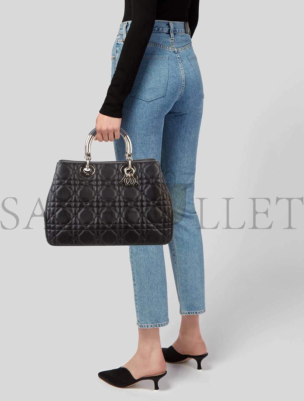 D*or lady 95.22 gold hardware diana handbag calfskin leather bag medium black (39*25*16.5cm)
